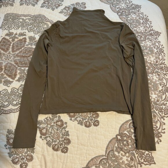 Skims soft smoothing turtleneck top army green 2X - Picture 2 of 4